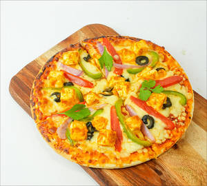 Tandoori Paneer Pizza