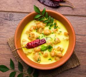 Kadhi Pakora