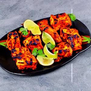 Chicken Lehsuni Tikka