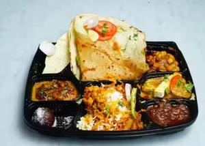 Deluxe Veg Thali