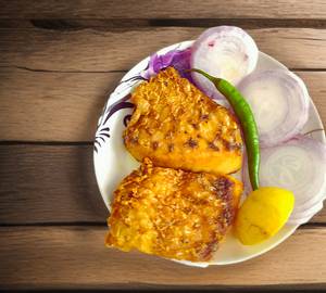 Bengali Style Mach Bhaja(Rui Mach 2 Pieces)