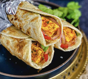 Paneer Tikka Kaathi Roll