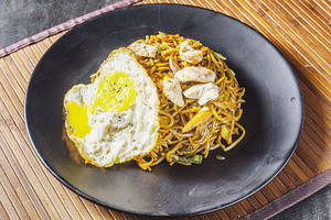 Mix Hakka (egg And Chicken)