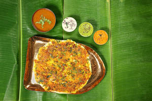 Onion Uttapam