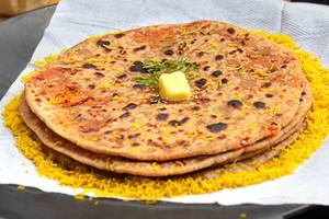 Gobhi Paratha Combo