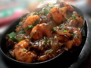 Prawn Hot Garlic (6 Pcs)