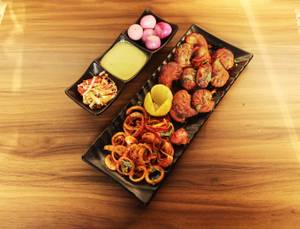 Tandoori Veg Momos