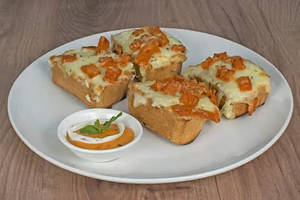 Chicken Peri Peri Cheese Garlic Bread