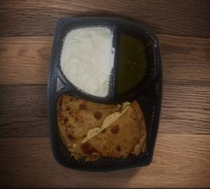 Paneer Paratha[4 Pc.] + Dahi+Hari Chatni + Achaar
