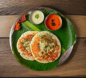 Onion Tomato Uttapam
