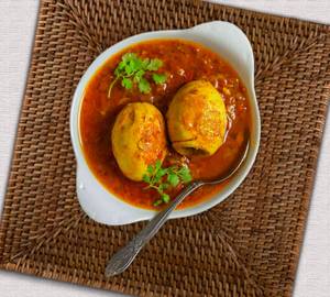 Egg Curry (2 Piece)