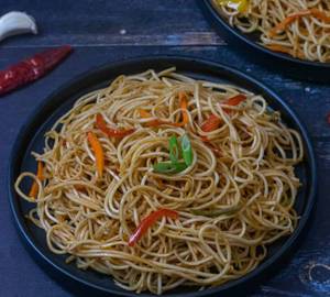 Veg Burnt Garlic Noodles 