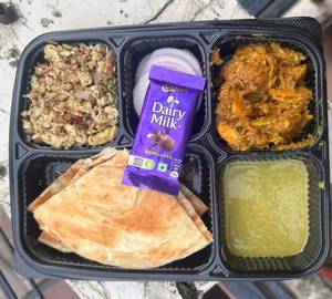 Butter Chicken Thali (Chef's Special)