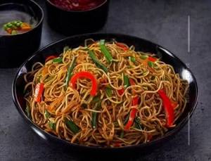 Vegetable Schezwan Noodles