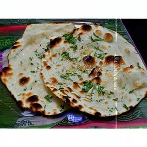Cheese naan