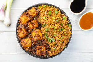 Chilli Paneer And Schezwan Rice