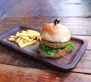 Maxican Zinger Burger + 1 Pcs Fried Chicken + 2 Pcs Hot Wings + 2 Pcs Strips + Cold Drink