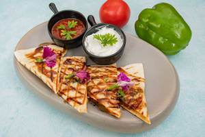 Quesadilla (Serves 1-2)