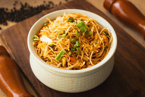 Schezwan Chicken Noodles
