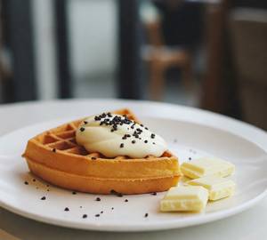 White Wonder Waffle