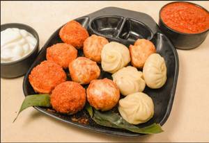 Veg Maharaja platter momos 15 pieces