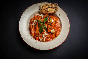 Veg. Pasta In Red Sauce