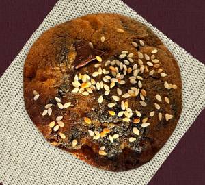 Black sesame cookie