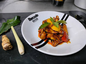 Wok Toss Thai Chicken