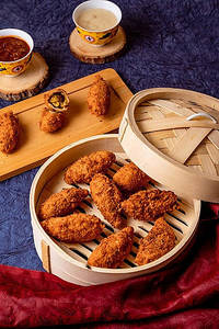 Whole Wheat Kurkure Veg Sampler Dumpling (Wheat Momos) [8 Pieces]