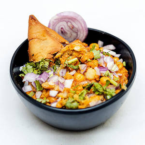 Ragda Samosa