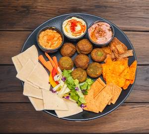 Middle eastern platter