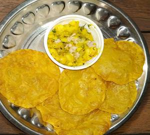 Puri bhaji