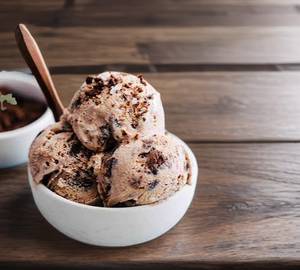 Chocolate fudge ice cream