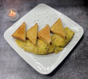Mushrooms & Cheese Omelette