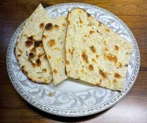 Garlic Naan