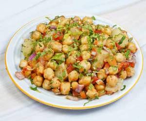 Aloo Chana Chat