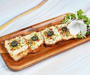 Garlic Bread With Cheese