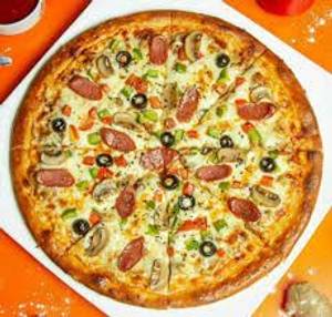 Chicken Schezwan Pizza