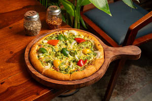 Cilantro Fusion Chicken Pizza