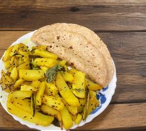 Jeera Aloo With 4 Paratha