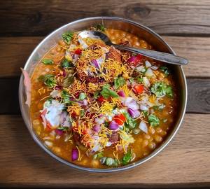 Aloo Tikki Chaat