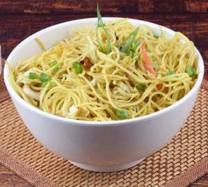 Veg Hakka Noodles