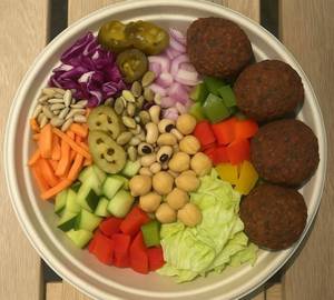 Falafel Fusion Salad