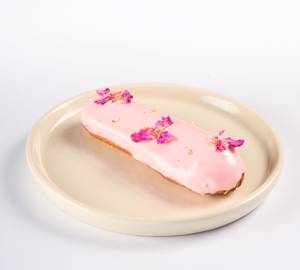 Rose Lychee Eclair