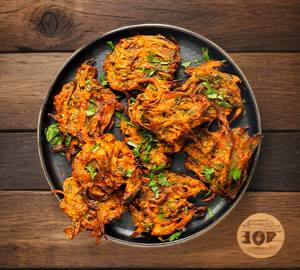 Crunchy Pyaaj Pakoda