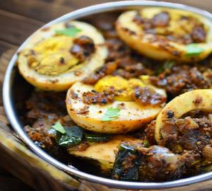 Boiled Egg Pepper Fry