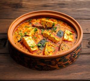 Special vasudev paneer