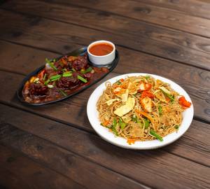 Egg Chicken Chowmien + Chilli Chicken (3 Pcs)