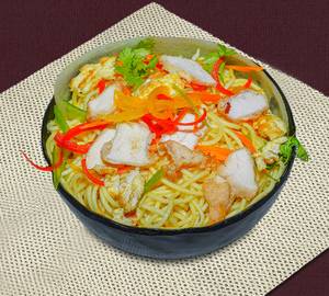 Chicken schezwan noodles
