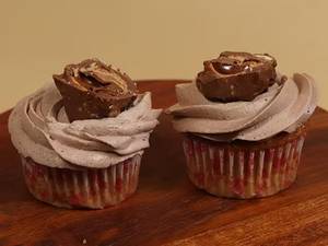 Assorted Premium Cupcakes Pack Of 2